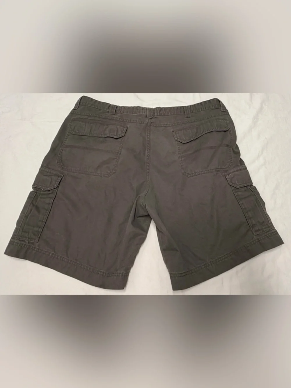 Men's Cargo Shorts in Charcoal Gray - Casual Utility Style